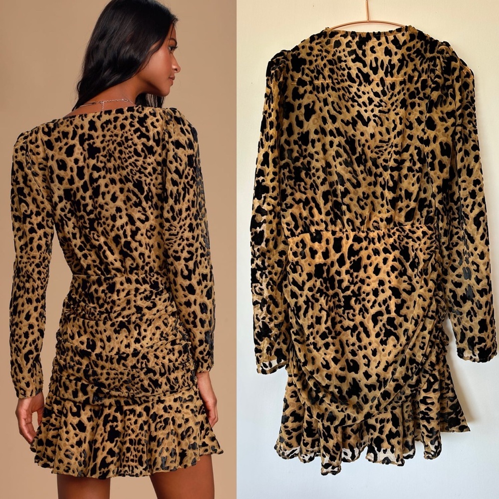 ASTR the Label Nikita Burnout Leopard Print Long Sleeve Ruched Mini Dress Small - Picture 2 of 16